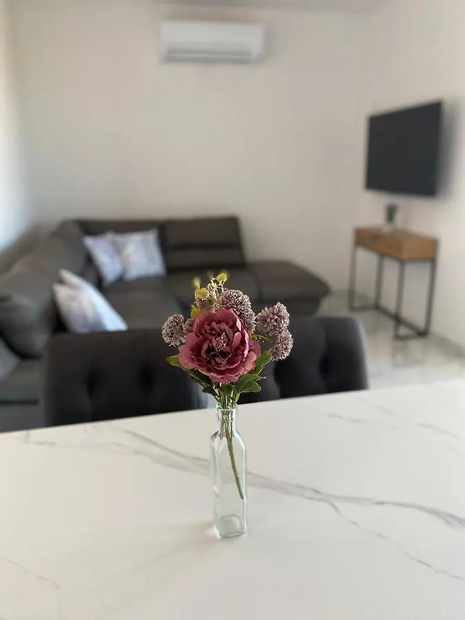 Lili Rose Mandre - Exclusive Family Apartments With Sea View, Just Steps From Beach