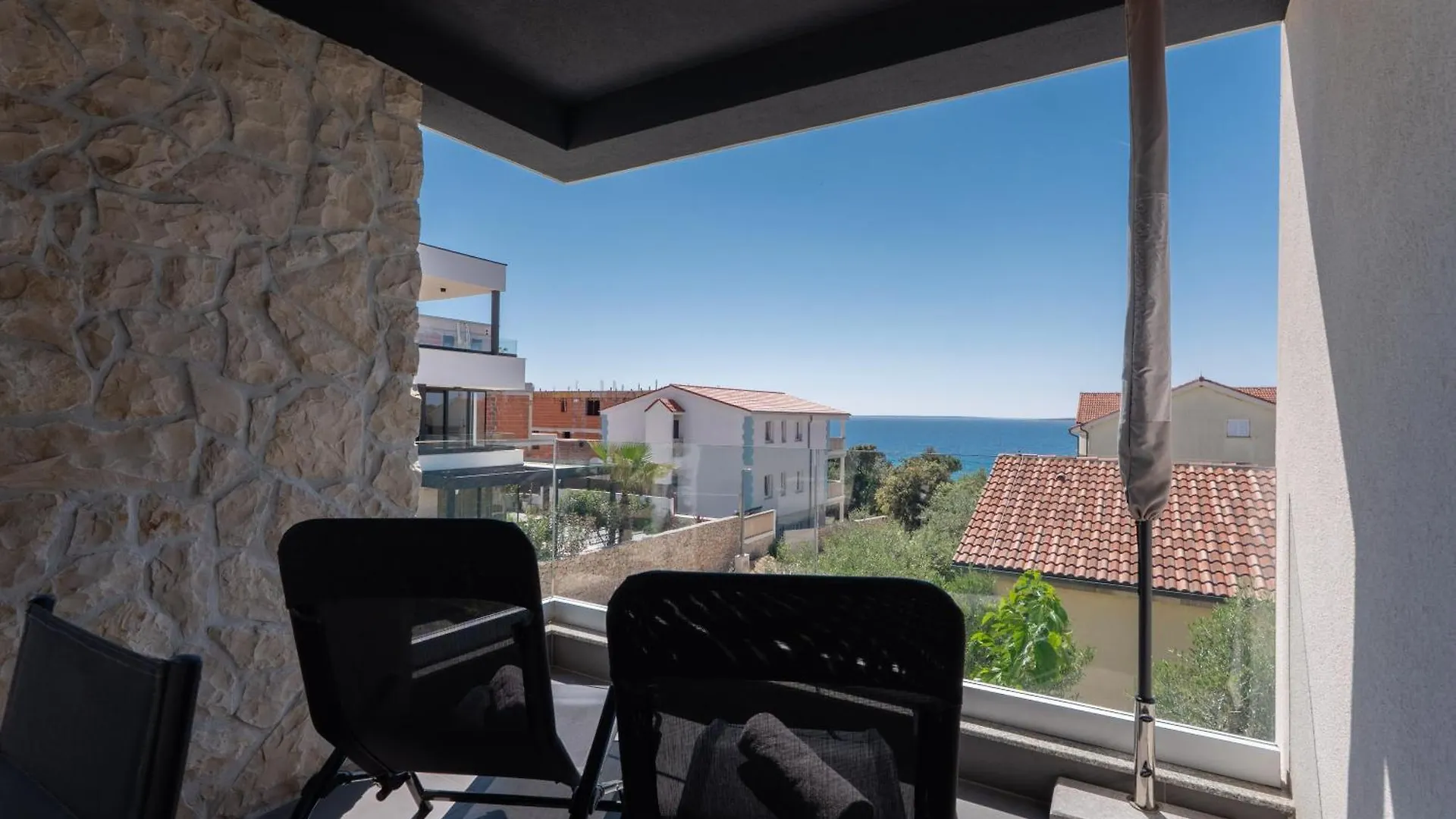 Lili Rose Mandre - Exclusive Family Apartments With Sea View, Just Steps From Beach Κροατία