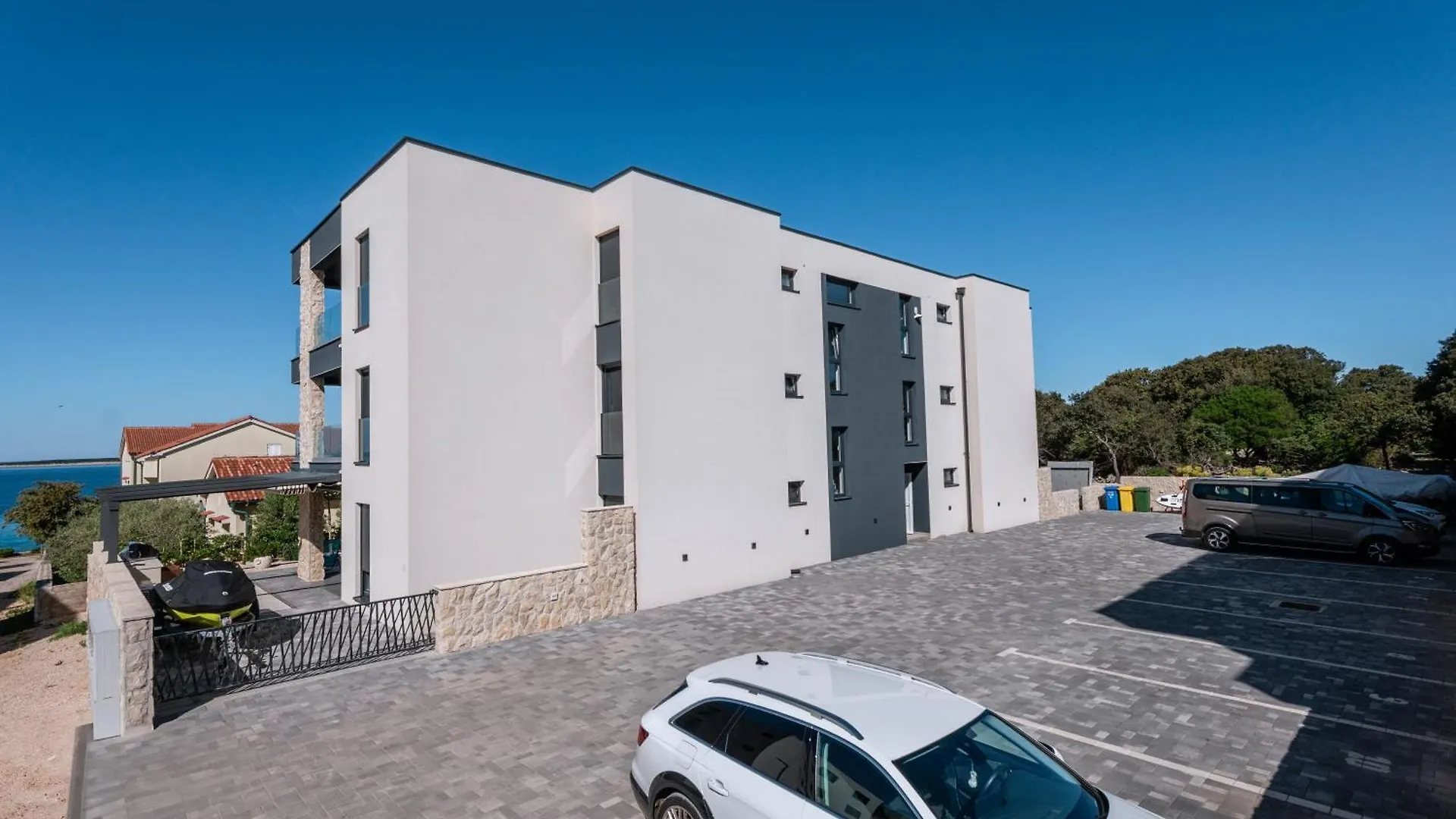 Lili Rose Mandre - Exclusive Family Apartments With Sea View, Just Steps From Beach 0*,