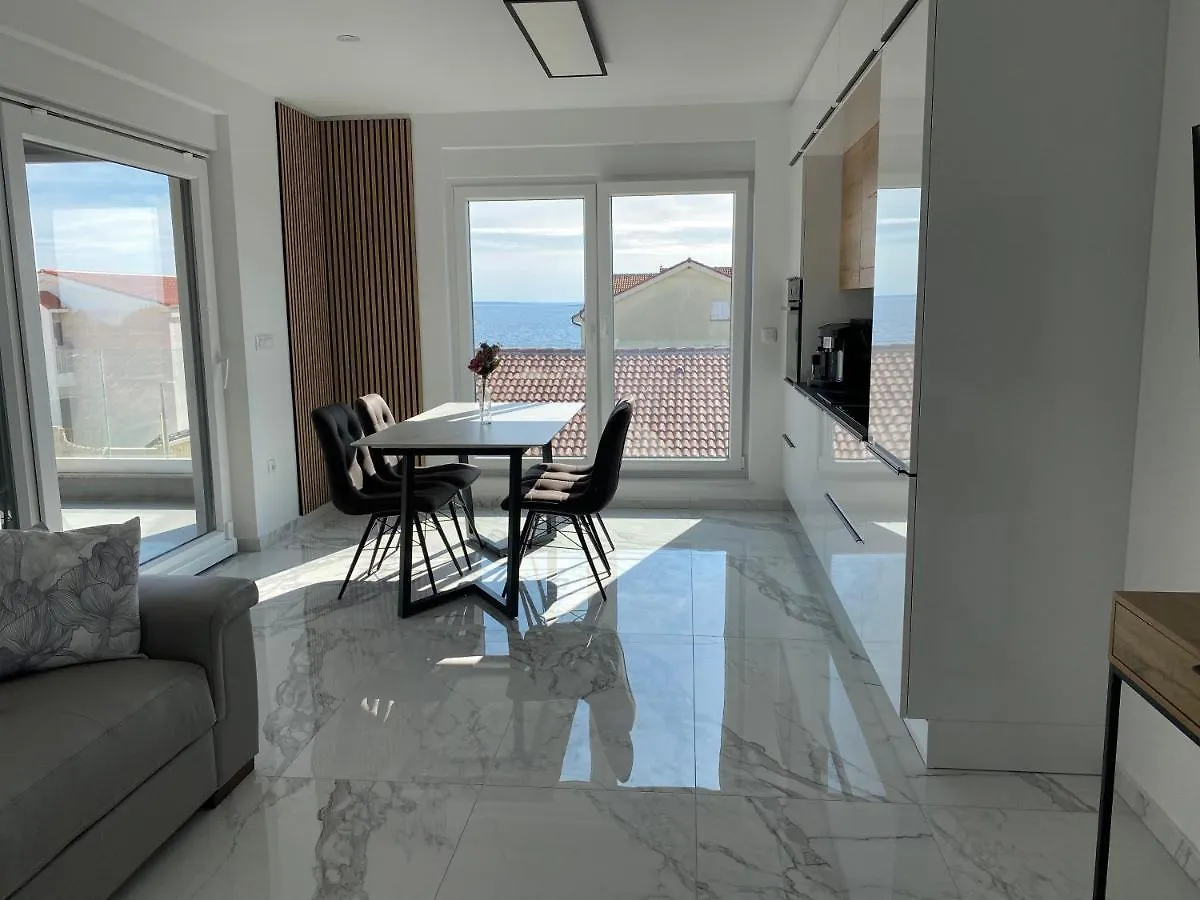 Lili Rose Mandre - Exclusive Family Apartments With Sea View, Just Steps From Beach