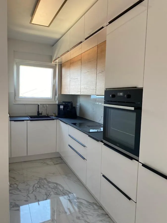 Lili Rose Mandre - Exclusive Family Apartments With Sea View, Just Steps From Beach