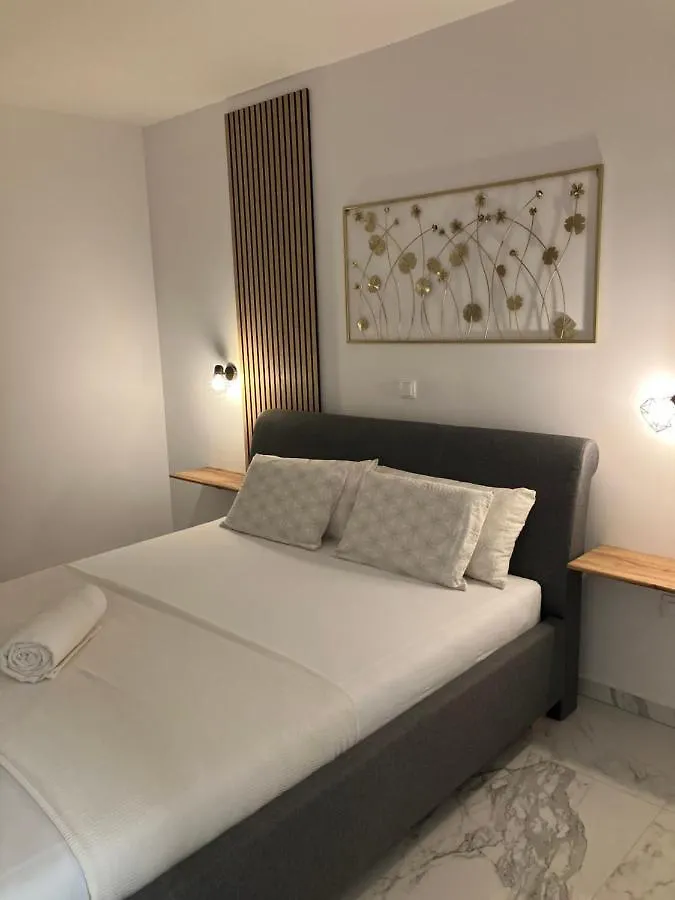 Lili Rose Mandre - Exclusive Family Apartments With Sea View, Just Steps From Beach 0*,