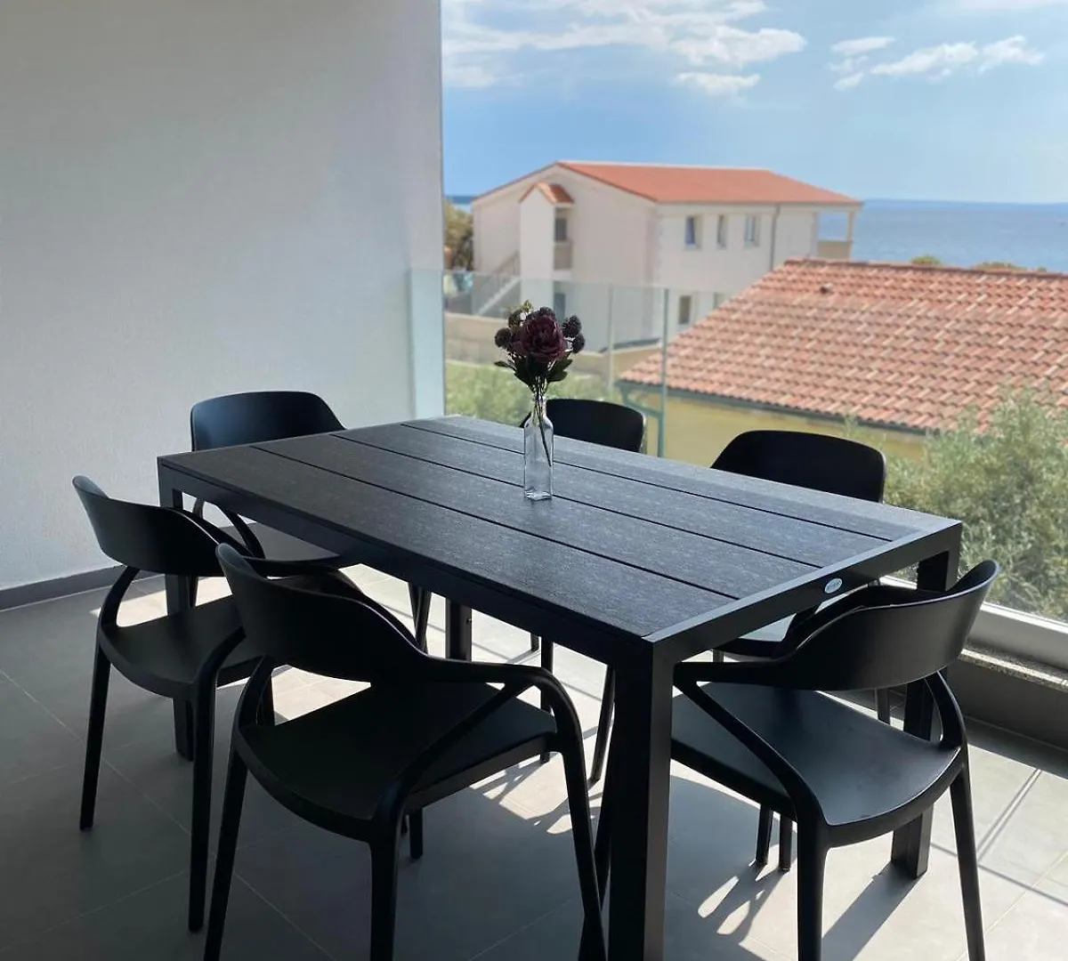 Lili Rose Mandre - Exclusive Family Apartments With Sea View, Just Steps From Beach