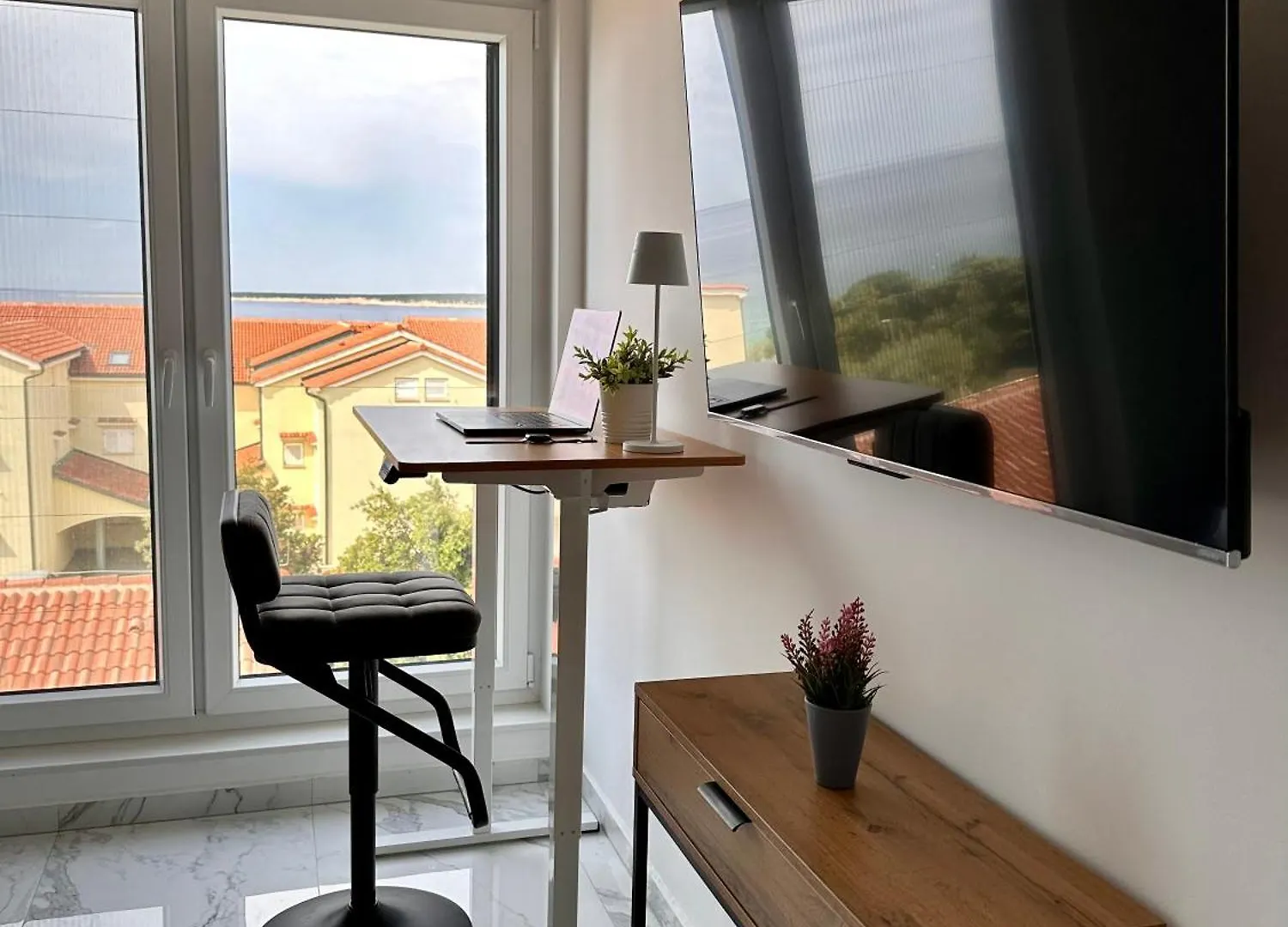 Lili Rose Mandre - Exclusive Family Apartments With Sea View, Just Steps From Beach Croatia