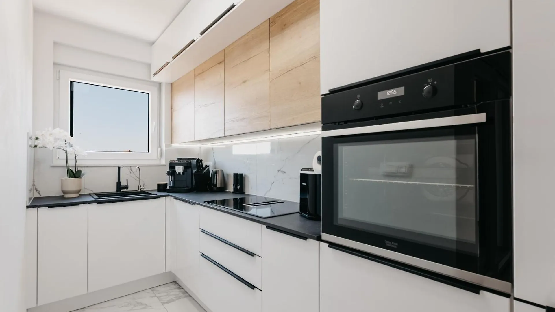 Lili Rose Mandre - Exclusive Family Apartments With Sea View, Just Steps From Beach